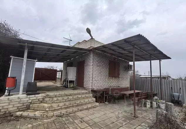 Дом в Волгоградская область, Городищенский район, Ерзовское городское ... - Фото 1