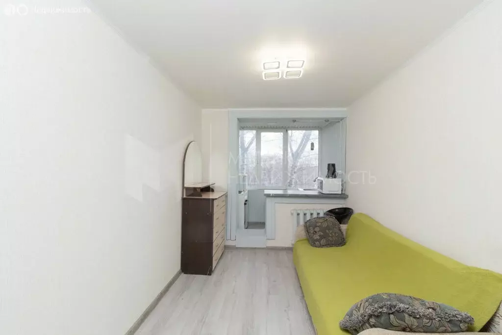 Квартира-студия: Тюмень, улица Республики, 243 (15 м) - Фото 2