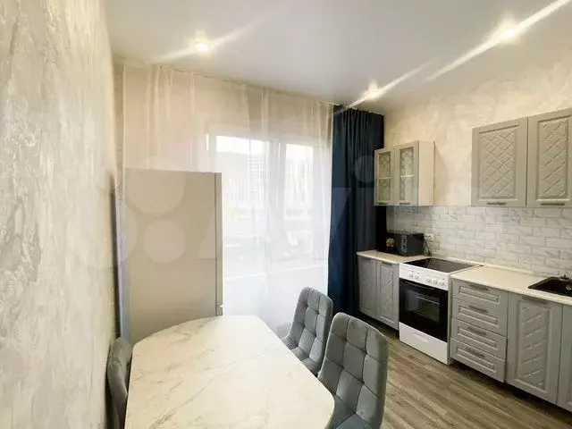 1-к. квартира, 41 м, 5/25 эт. - Фото 0