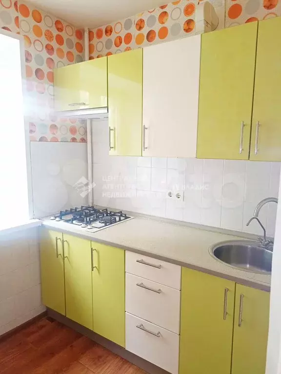 3-к. квартира, 65 м, 1/5 эт. - Фото 1