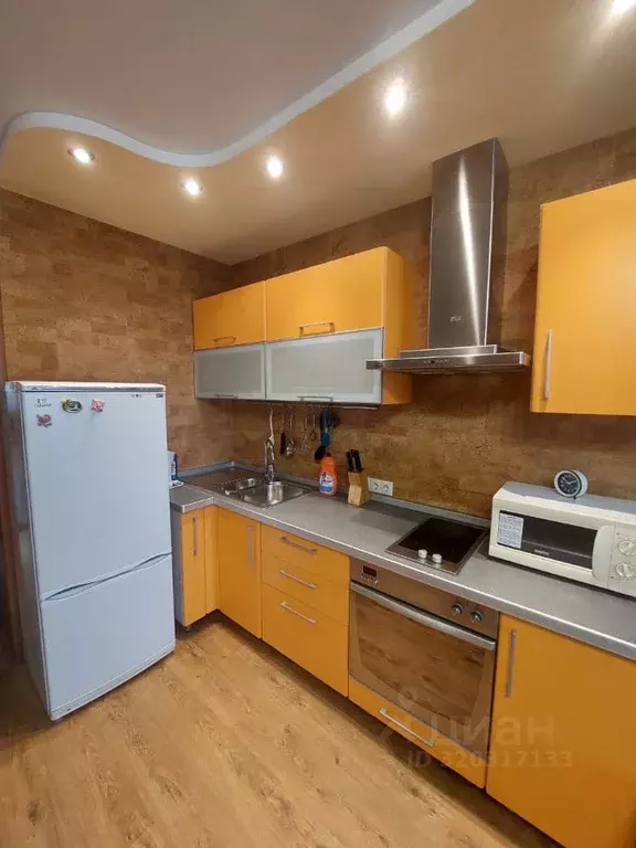 2-к кв. Томская область, Томск Пионерский пер., 8 (55.0 м) - Фото 1