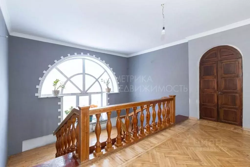 Коттедж в Тюменская область, Тюмень Тарманы мкр, ул. Клубная, 1 (560 ... - Фото 1