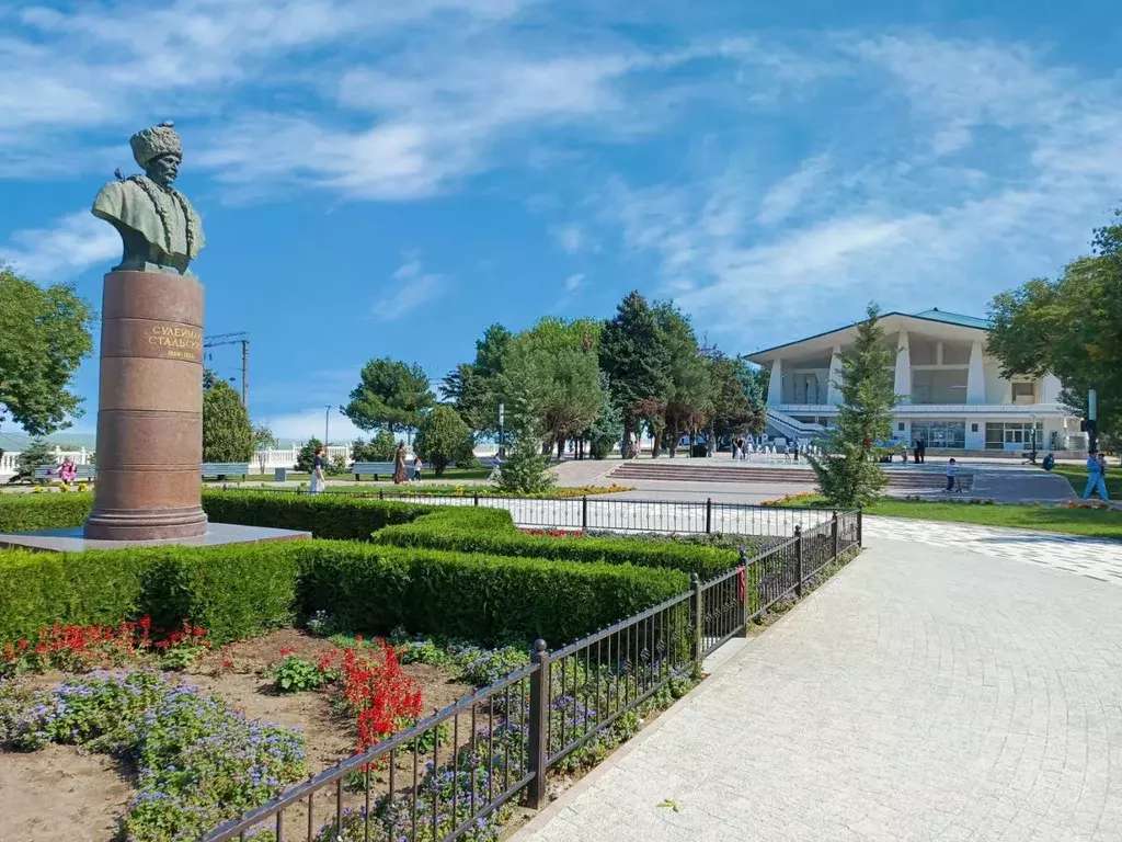 4-к кв. Дагестан, Махачкала ул. Дахадаева, 40 (150.0 м) - Фото 2