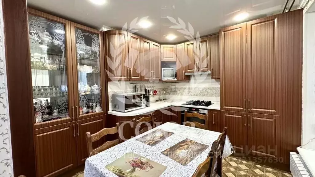 2-к кв. Калужская область, Калуга ул. Василия Стригунова, 1 (48.1 м) - Фото 0