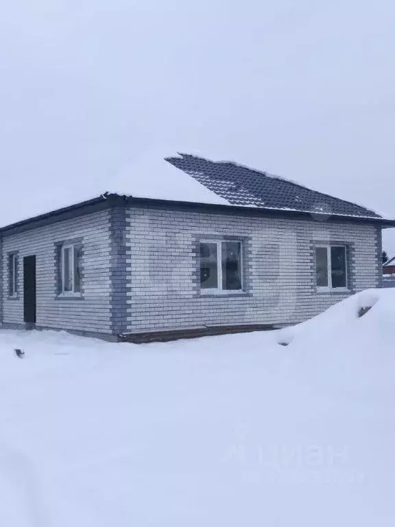 Дом в Тюменская область, Тюмень Рябинушка садовое товарищество, ул. ... - Фото 0