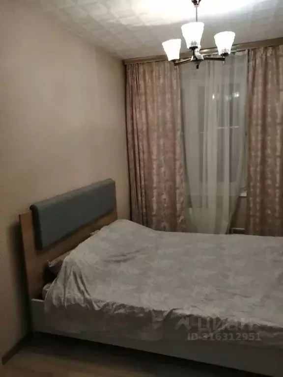2-к кв. Москва Сиреневый бул., 70 (42.0 м) - Фото 0