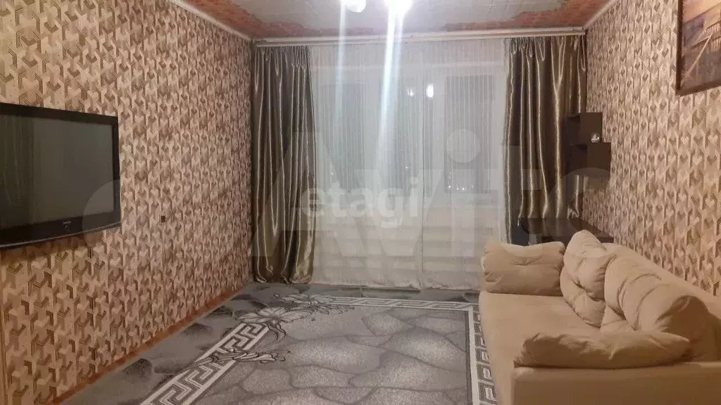 3-к. квартира, 68,4 м, 9/9 эт. - Фото 0