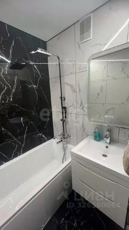 3-к кв. Ростовская область, Аксай ул. Коминтерна, 139/12 (63.8 м) - Фото 1