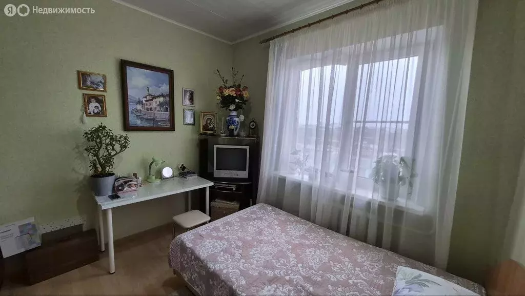 3-комнатная квартира: Астрахань, 4-я Черниговская улица, 20 (69 м) - Фото 1