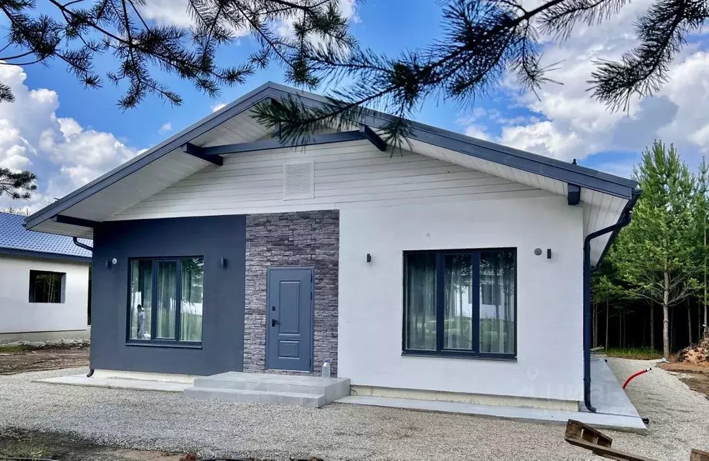 Коттедж в Свердловская область, Белоярский муниципальный округ, пос. ... - Фото 0