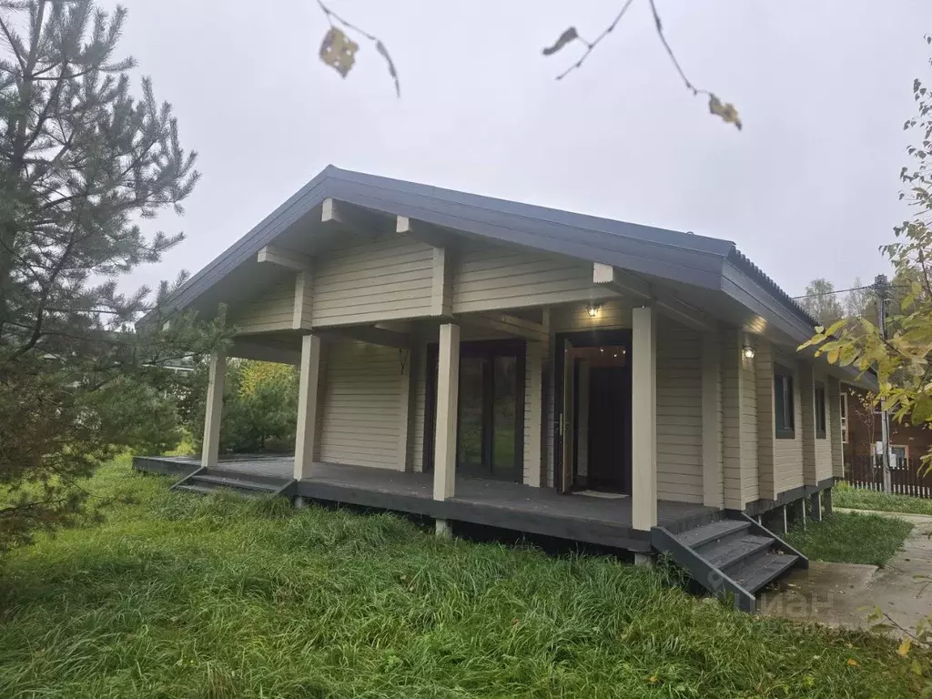 Дом в Тверская область, Калининский муниципальный округ, д. Мухино ... - Фото 1