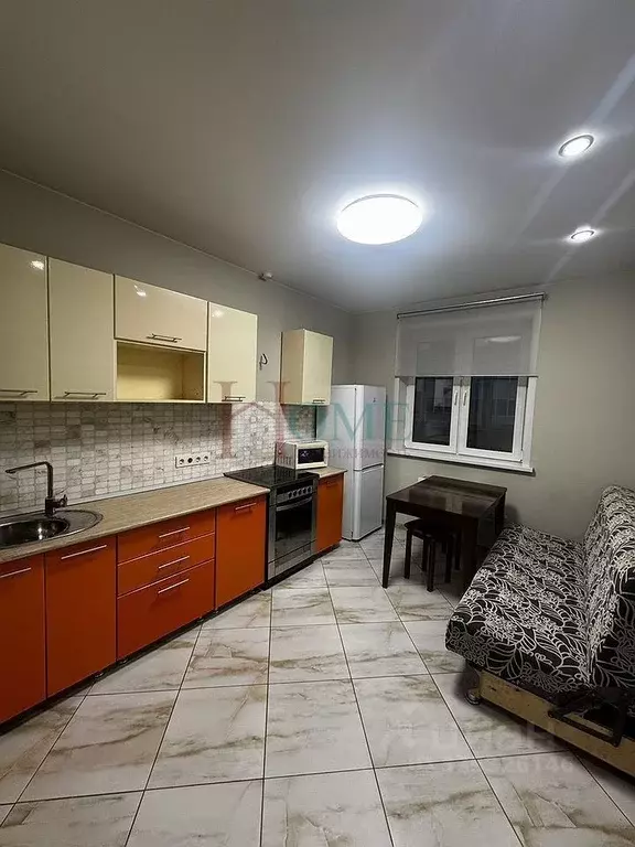 1-к кв. Новосибирская область, Новосибирск ул. Кирова, 225 (42.0 м) - Фото 1