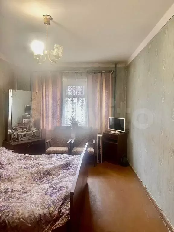 4-к. квартира, 70 м, 1/9 эт. - Фото 1