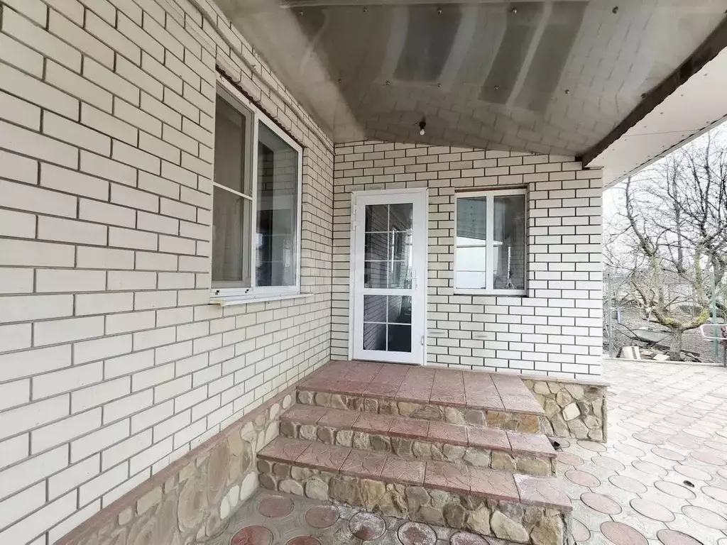 Дом в Краснодарский край, Ейский район, Красноармейское с/пос, пос. ... - Фото 2