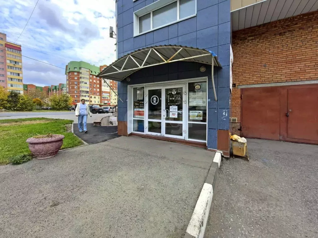 Помещение свободного назначения в Омская область, Омск ул. Степанца, ... - Фото 2