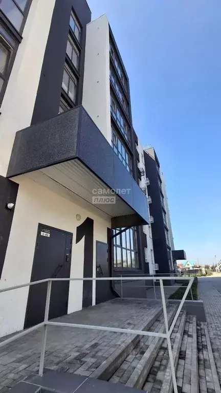 Студия Алтайский край, Бийск Ударная ул., 6 (28.3 м) - Фото 1