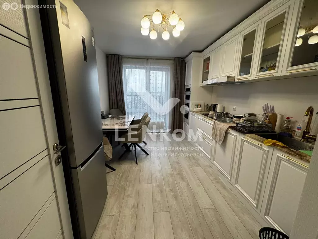 3-комнатная квартира: Ижевск, улица Холмогорова, 113 (77.2 м) - Фото 2