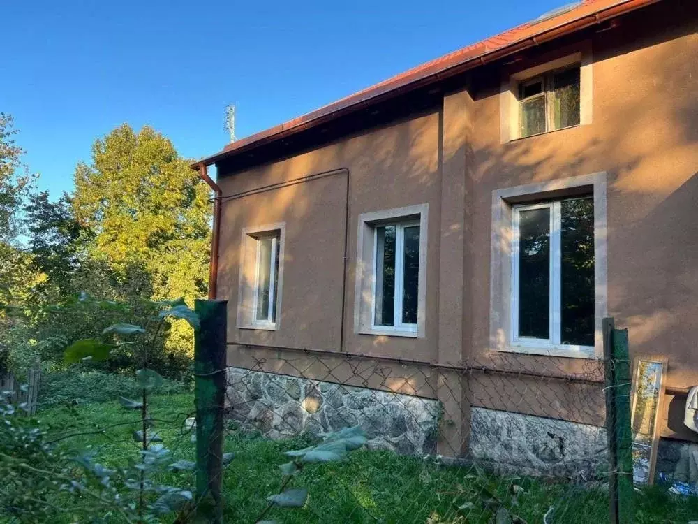 2-к кв. Калининградская область, Пионерский пос. Рыбное, 5 (43.1 м) - Фото 0