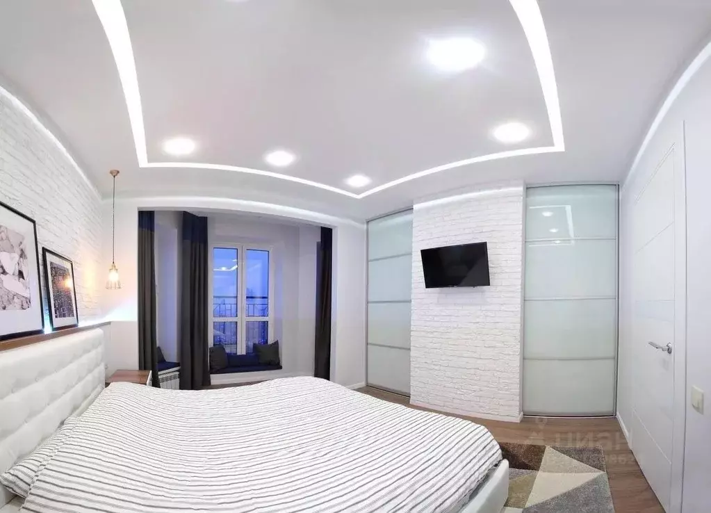 3-к кв. Тюменская область, Тюмень Первомайская ул., 50 (100.0 м) - Фото 0