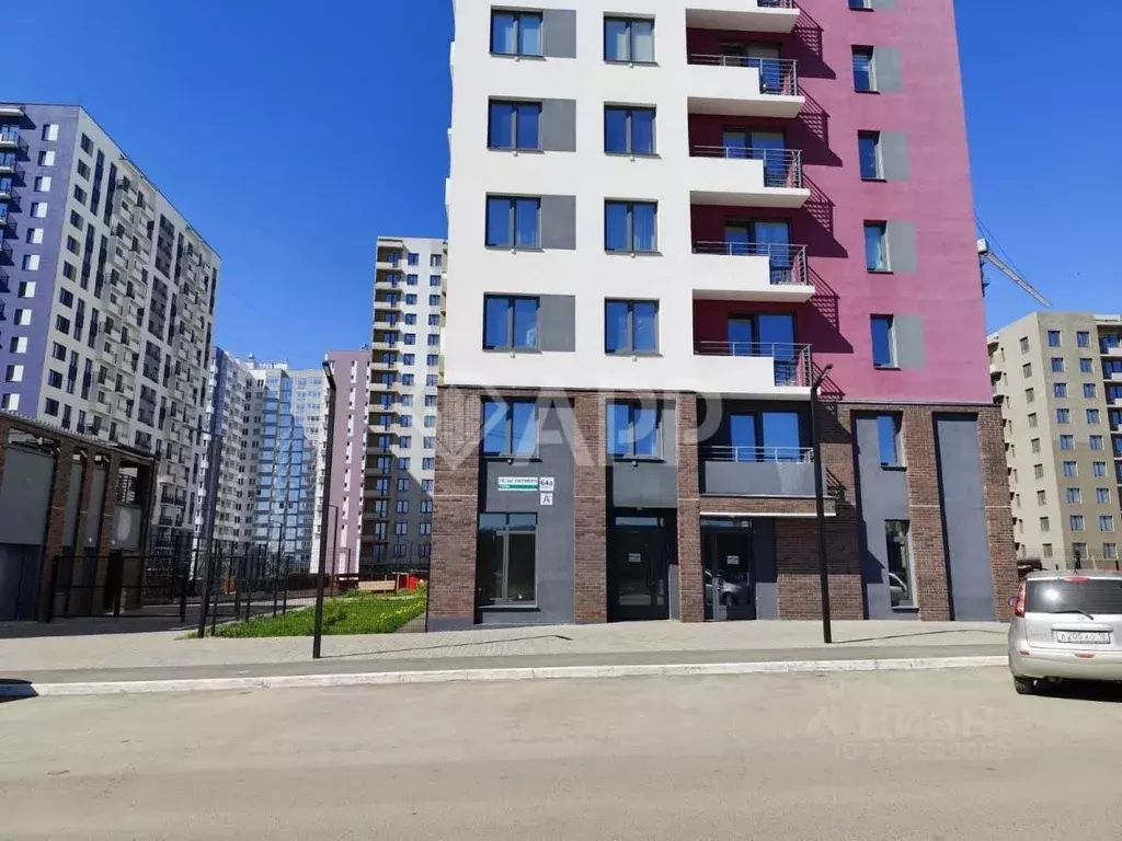 Помещение свободного назначения в Удмуртия, Ижевск ул. 10 лет Октября, ... - Фото 1