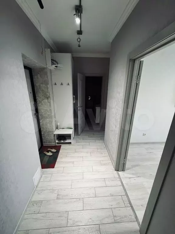 2-к. квартира, 55 м, 2/9 эт. - Фото 1