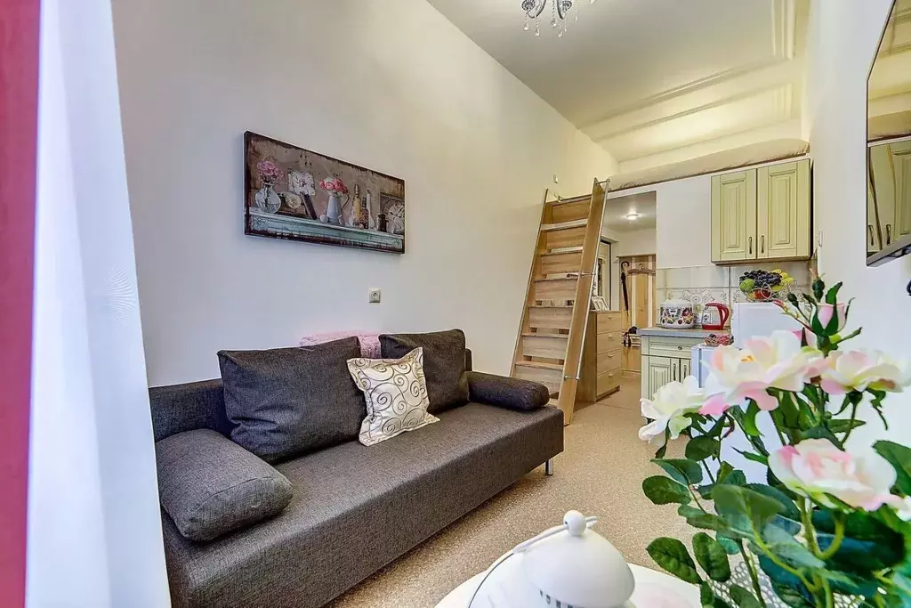 Комната Санкт-Петербург ул. Александра Невского, 6 (15.0 м) - Фото 1