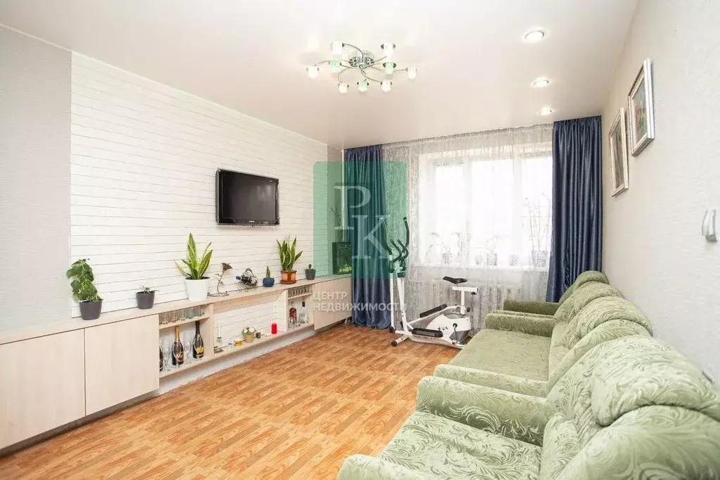2-к кв. Севастополь ул. Симонок, 53 (52.4 м) - Фото 1