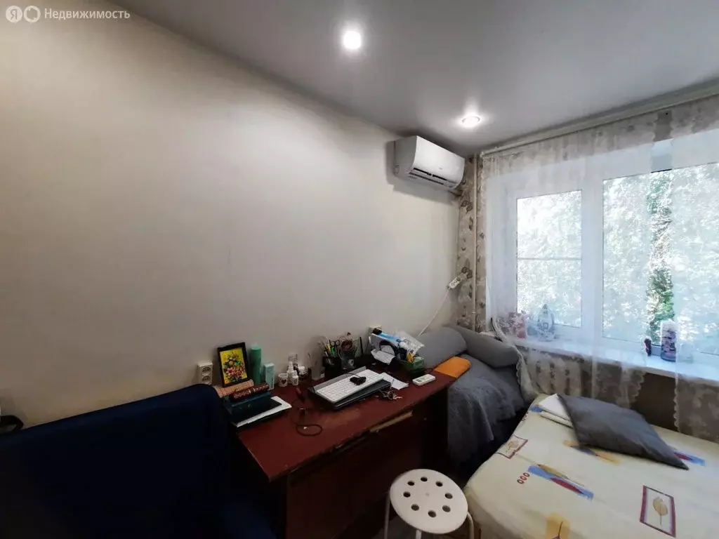 1к в 8-комнатной квартире (17 м) - Фото 1