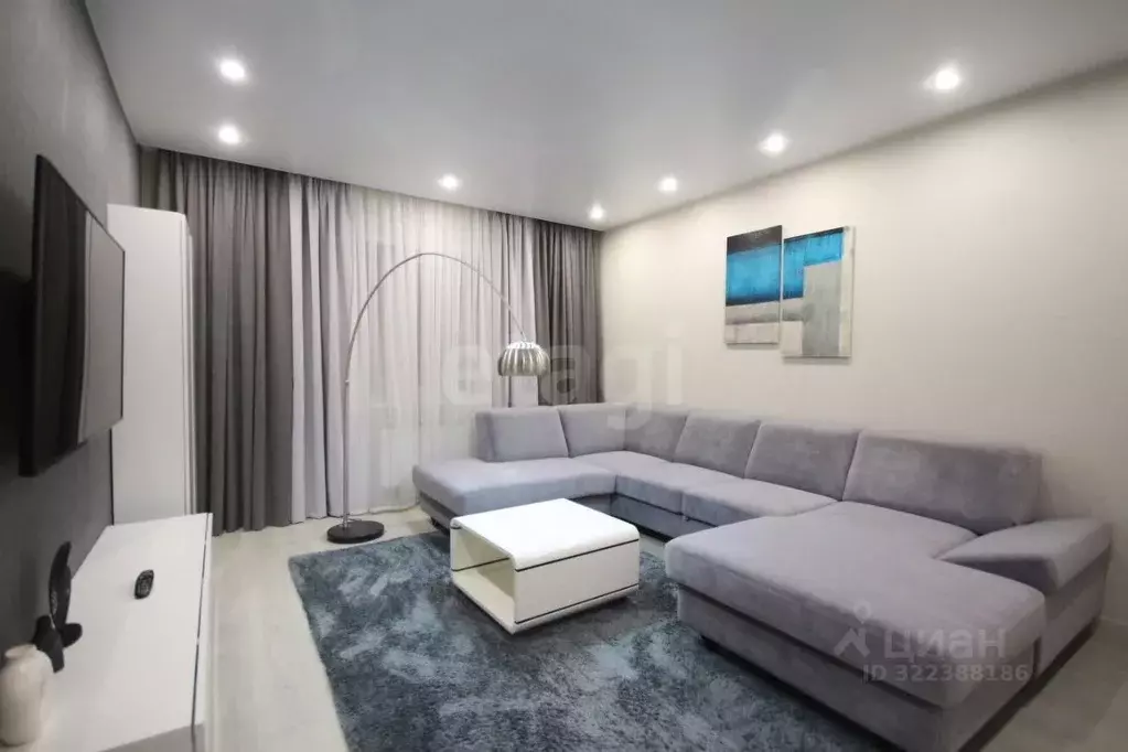 2-к кв. Ямало-Ненецкий АО, Новый Уренгой Оптимистов мкр, 2/2 (74.0 м) - Фото 1