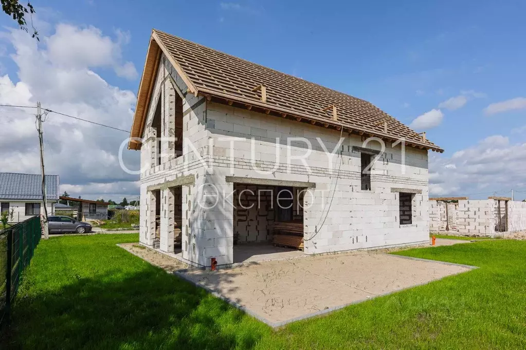 Дом в Калининградская область, Гурьевский муниципальный округ, пос. ... - Фото 1