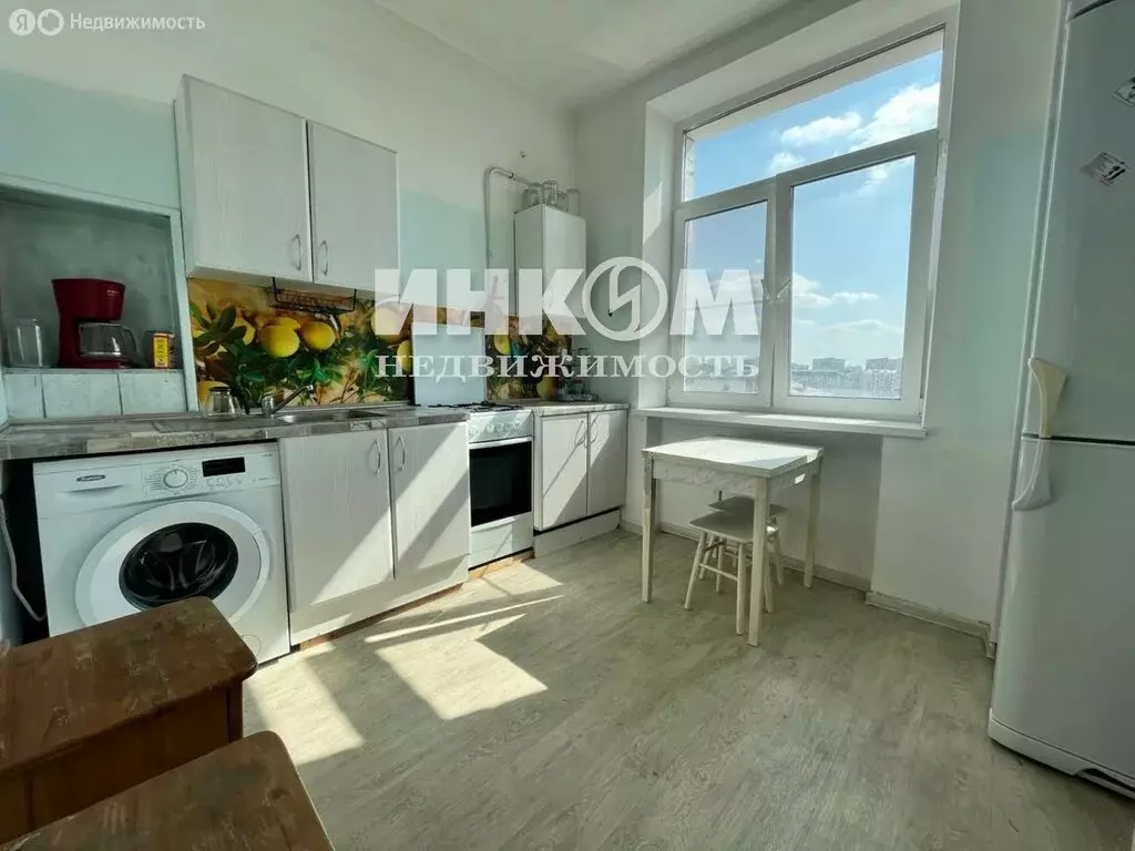 3-комнатная квартира: Москва, Автозаводская улица, 5 (75.2 м) - Фото 0