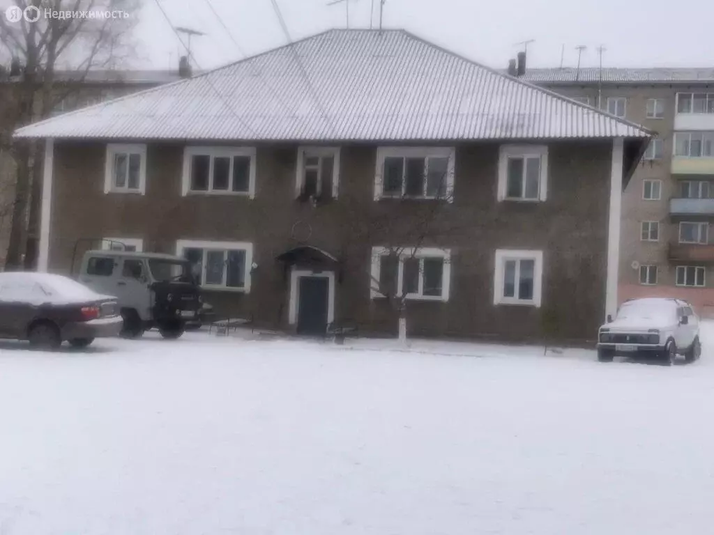 1-комнатная квартира: посёлок городского типа Саянский, улица ... - Фото 1
