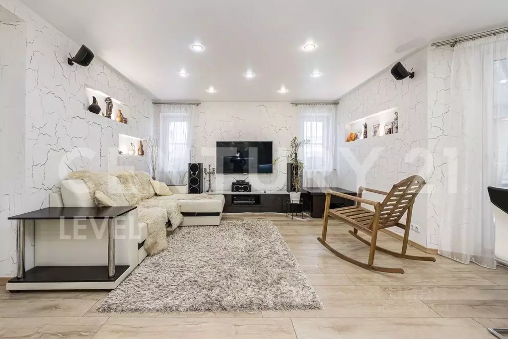 Дом в Московская область, Химки Клязьма-Старбеево мкр, Международный ... - Фото 1