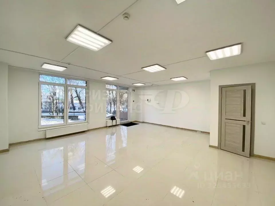 Помещение свободного назначения в Калининградская область, Калининград ... - Фото 1