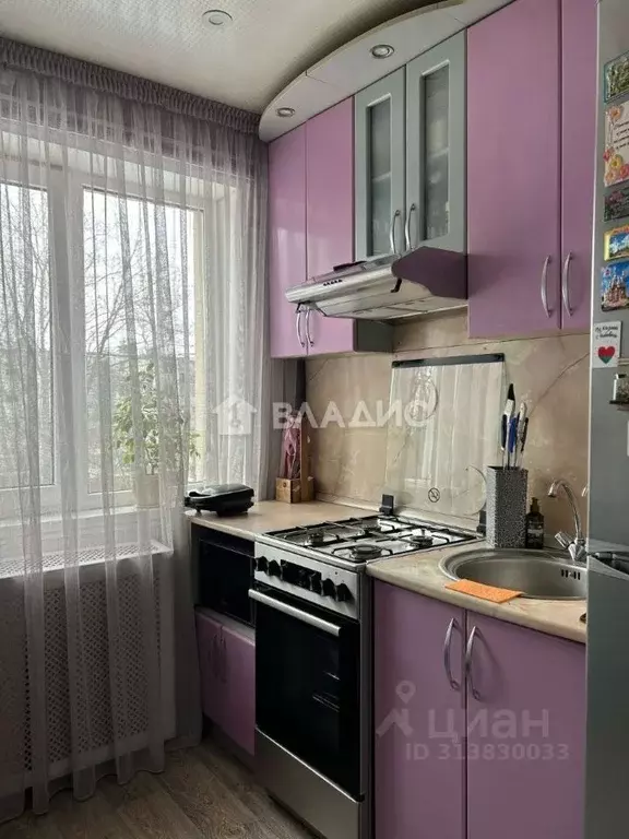 3-к кв. Белгородская область, Белгород ул. Костюкова, 8 (62.9 м) - Фото 0