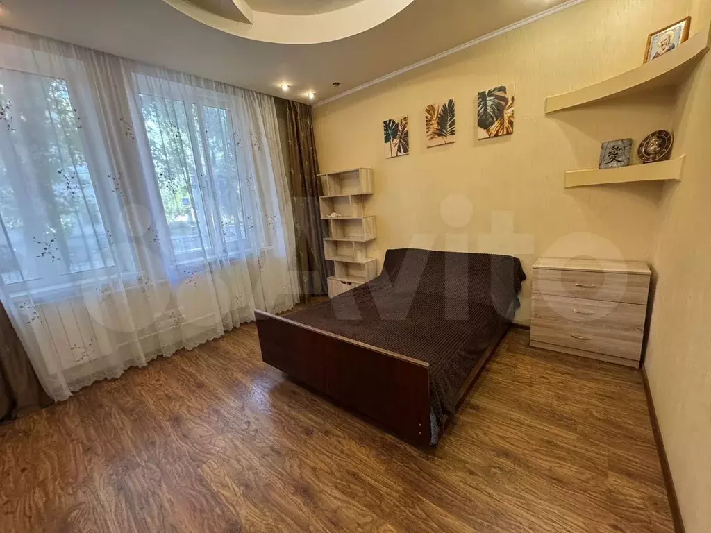 2-к. квартира, 56 м, 1/3 эт. - Фото 1