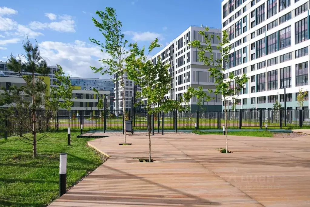 Студия Санкт-Петербург бул. Головнина, 4 (24.1 м) - Фото 2