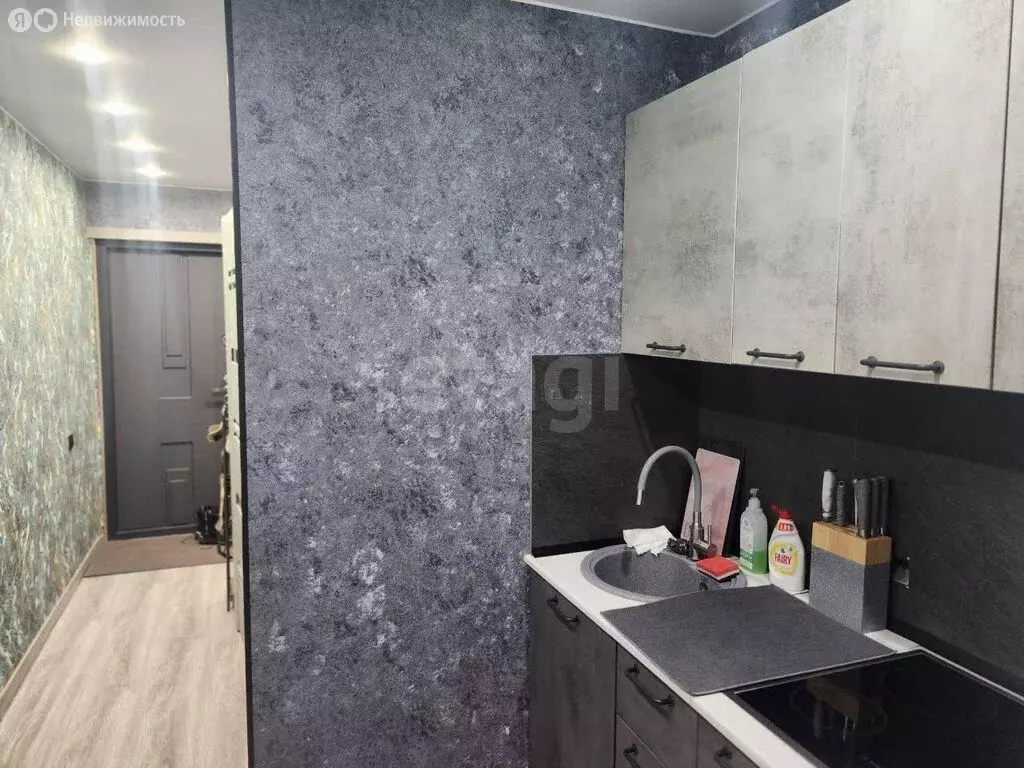 1-комнатная квартира: Петропавловск-Камчатский, улица Карбышева, 12 ... - Фото 2