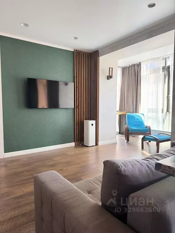3-к кв. Красноярский край, Красноярск ул. Авиаторов, 4Д (79.0 м) - Фото 1