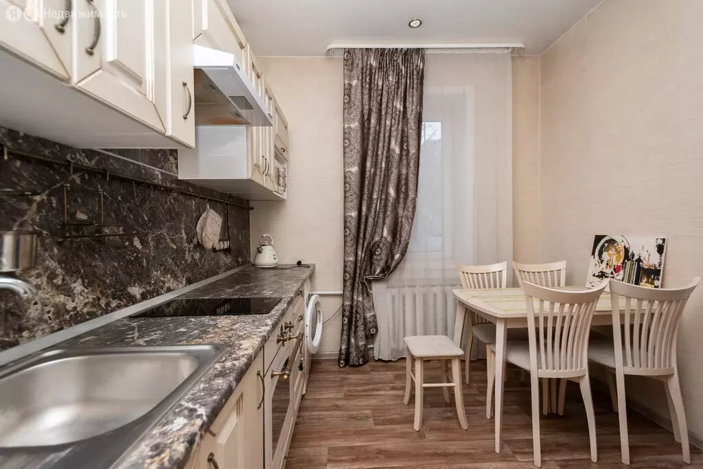 1-комнатная квартира: Иркутск, улица Сурикова, 17 (34.2 м) - Фото 2