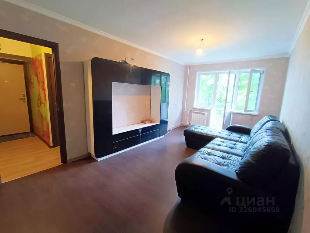 2-к кв. Ленинградская область, Гатчина ул. Чехова, 16 (44.2 м) - Фото 2