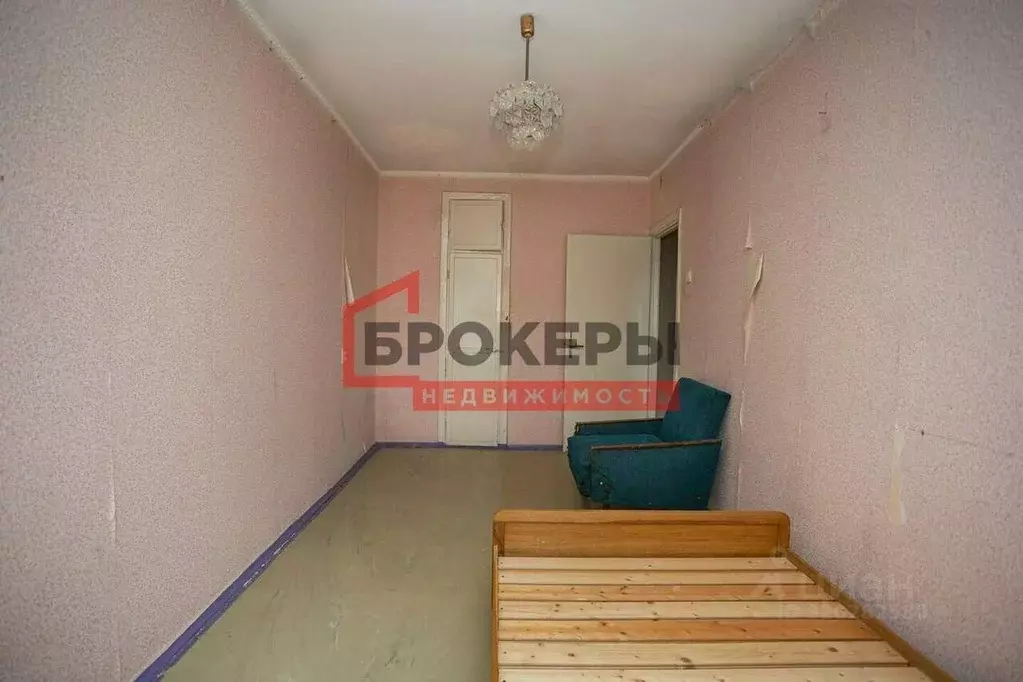 2-к кв. Севастополь просп. Октябрьской Революции, 57 (51.6 м) - Фото 2