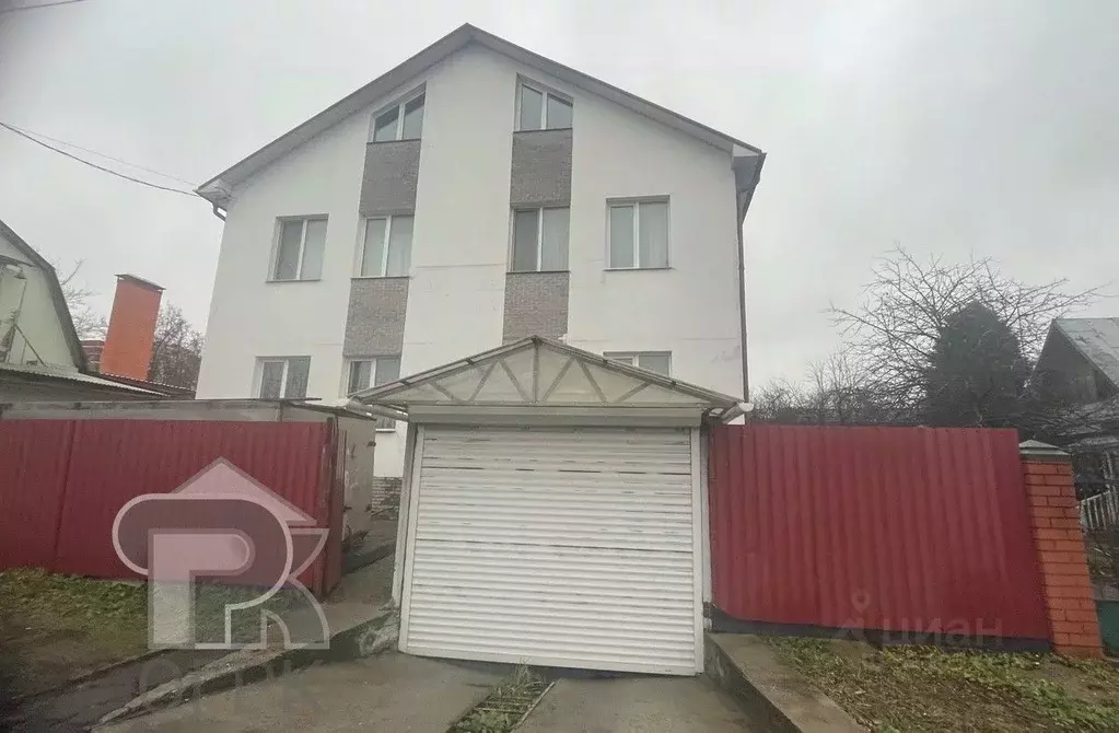 Дом в Московская область, Домодедово Центральный мкр, ул. Южная, 18 ... - Фото 1