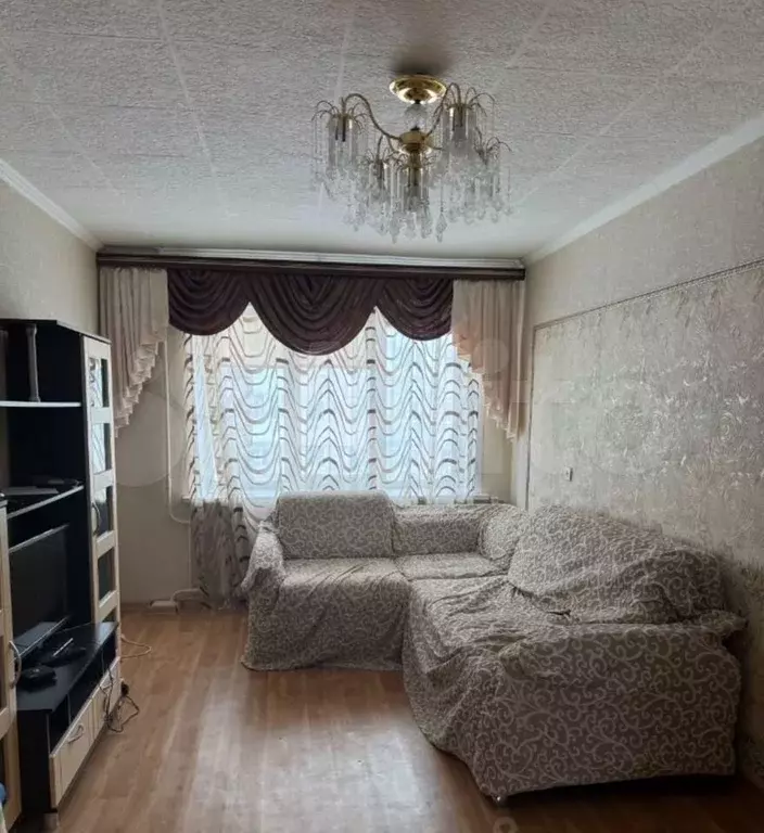 2-к. квартира, 45 м, 2/5 эт. - Фото 0