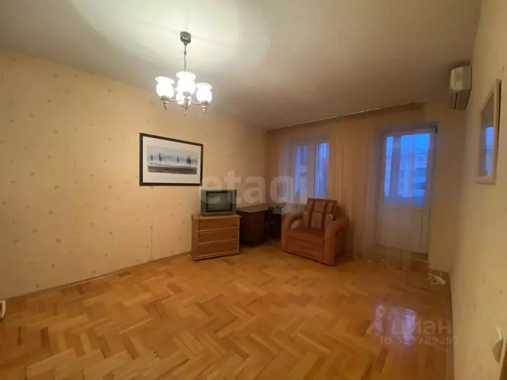 1-к кв. Калужская область, Калуга ул. Суворова, 38 (40.7 м) - Фото 1