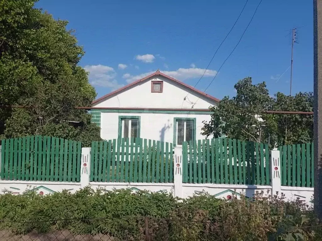 Дом в Крым, Симферопольский район, Гвардейское с/пос, с. Софиевка ул. ... - Фото 0