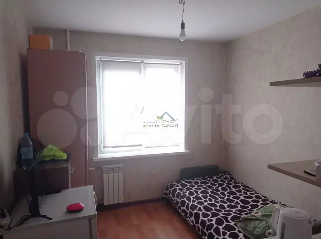 Комната 15 м в 3-к., 1/9 эт. - Фото 0