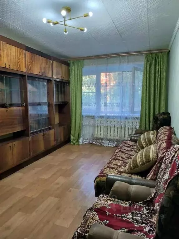 3-к кв. Омская область, Омск ул. Всеволода Иванова, 18 (55.0 м) - Фото 1
