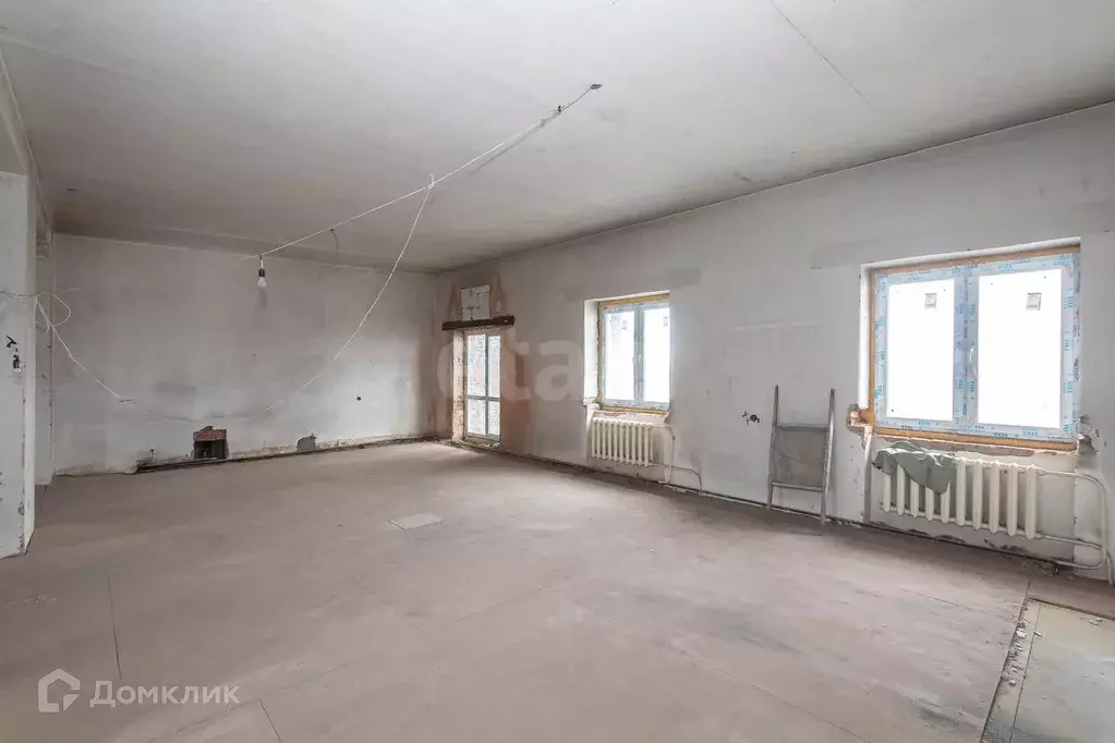 Продаётся 1-к квартира, 135 м - Фото 1