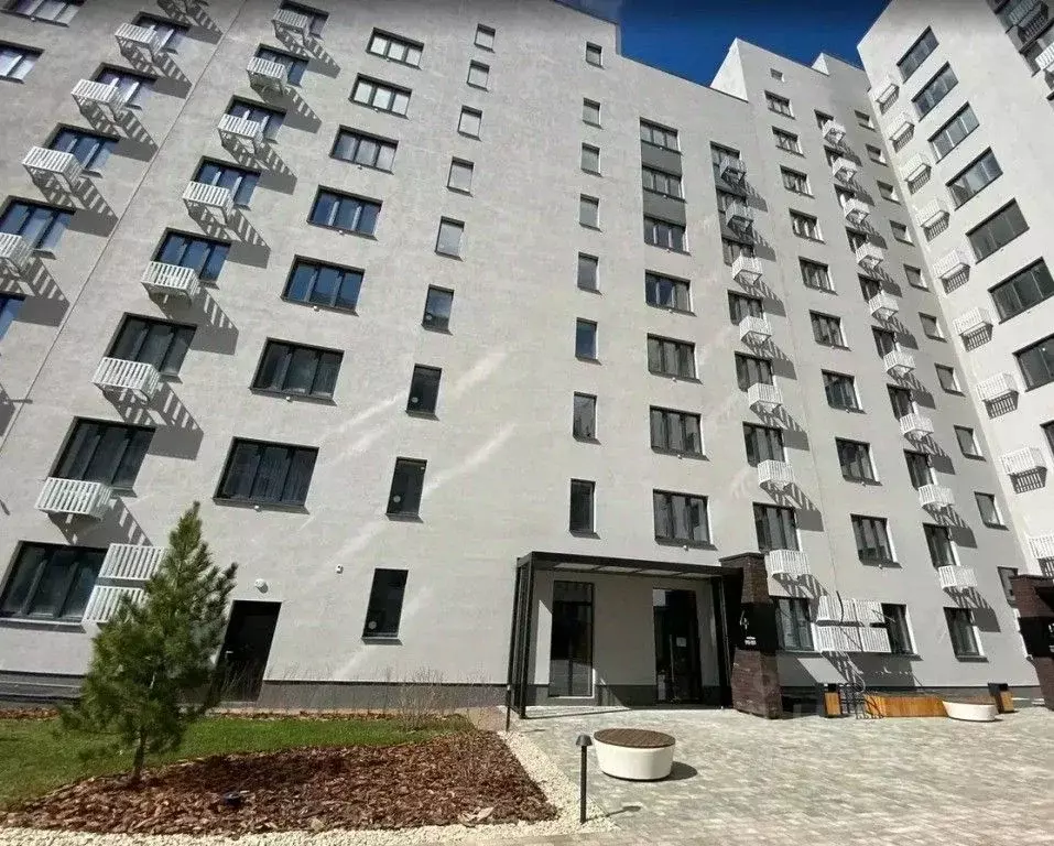 1-к кв. Тюменская область, Тюмень Новгородская ул., 20 (35.0 м) - Фото 0